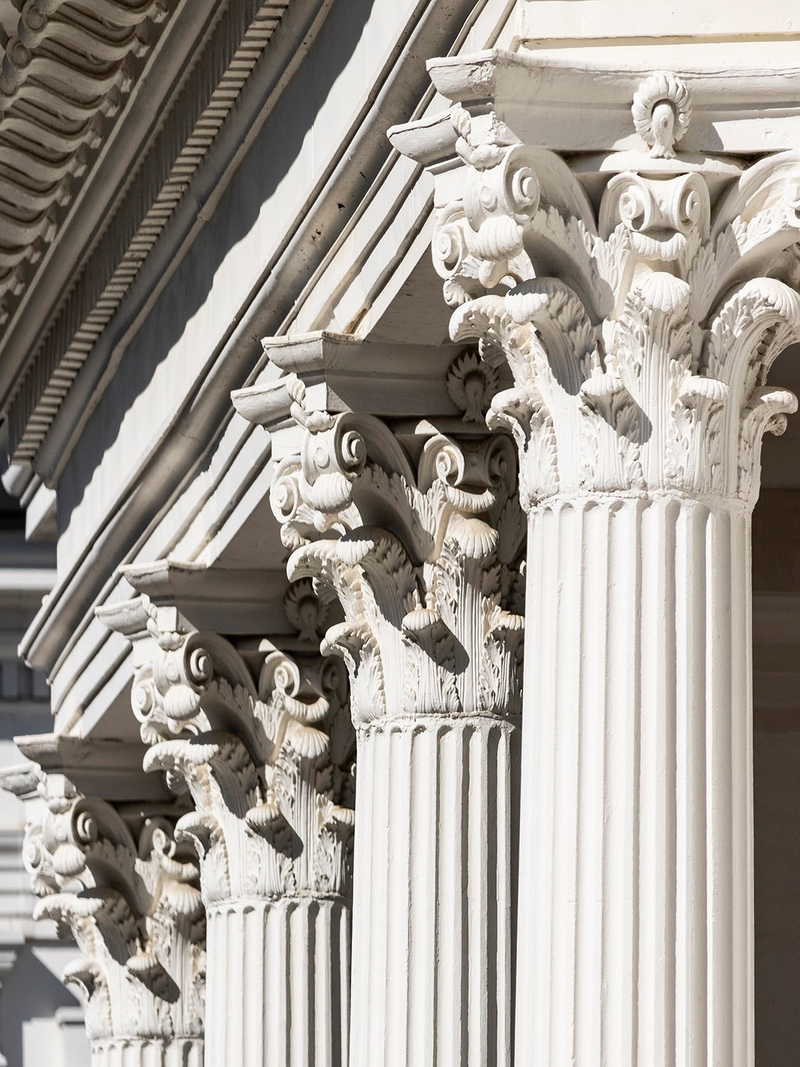 Columns and capitals on First Methodist Church