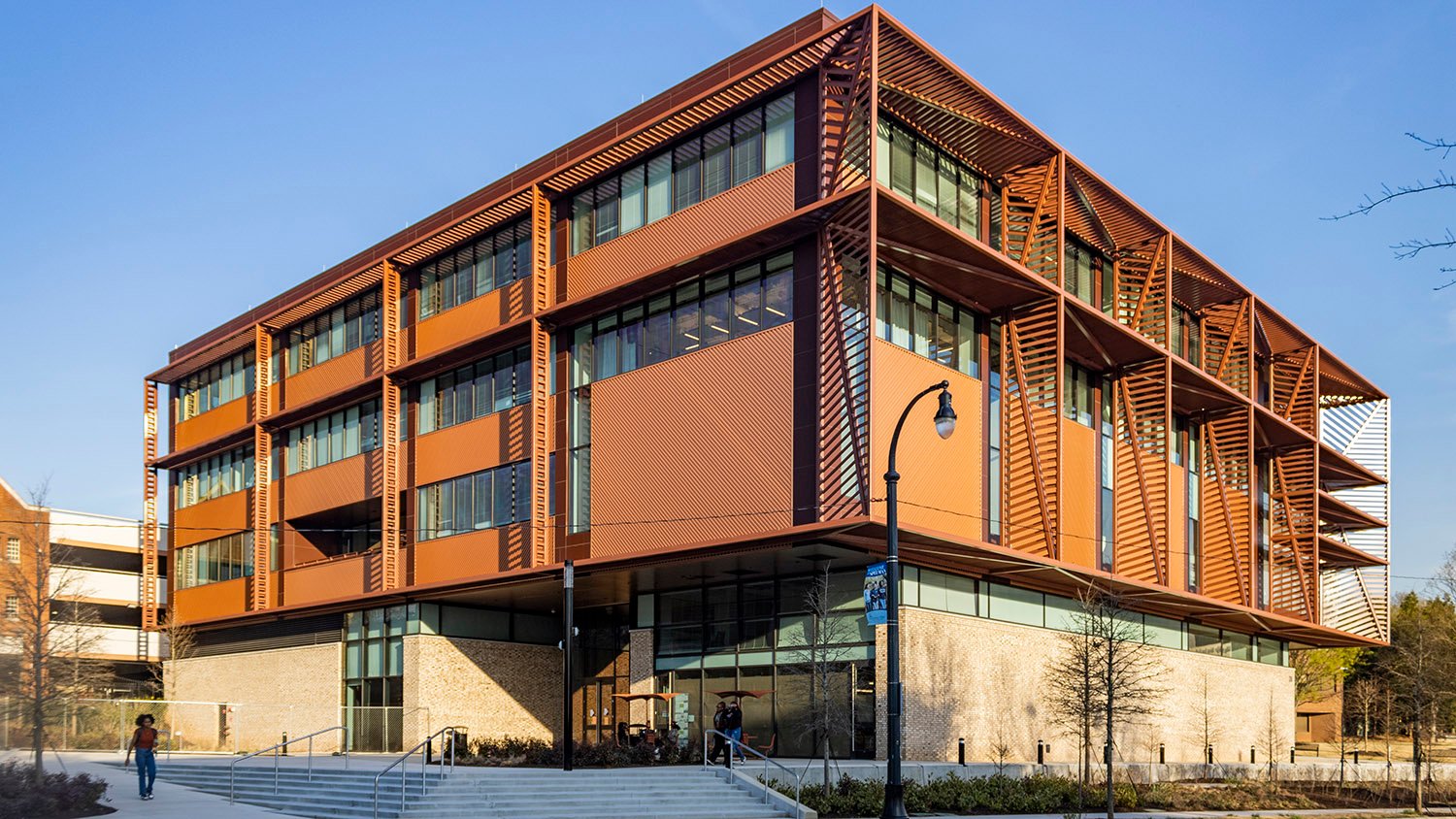 Looking at Spelman College Center for Innovation & the Arts from the northwest