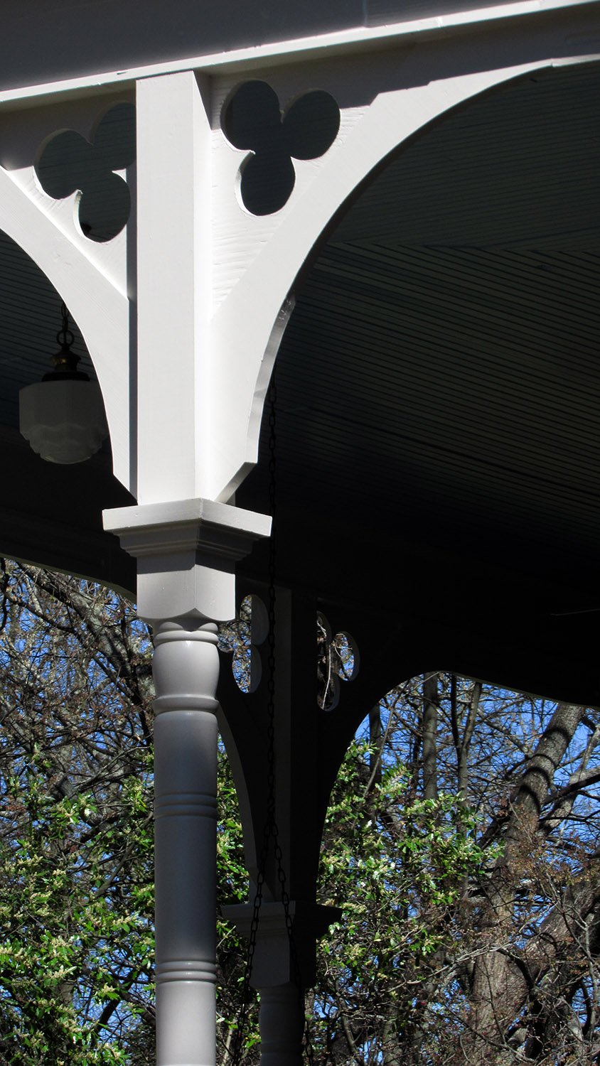 Porch post and ornamentation on the W.W. Goodrich Residence