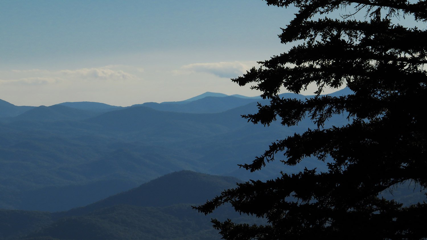 Evening haze in the Blue Ridge Mountains, North Carolina