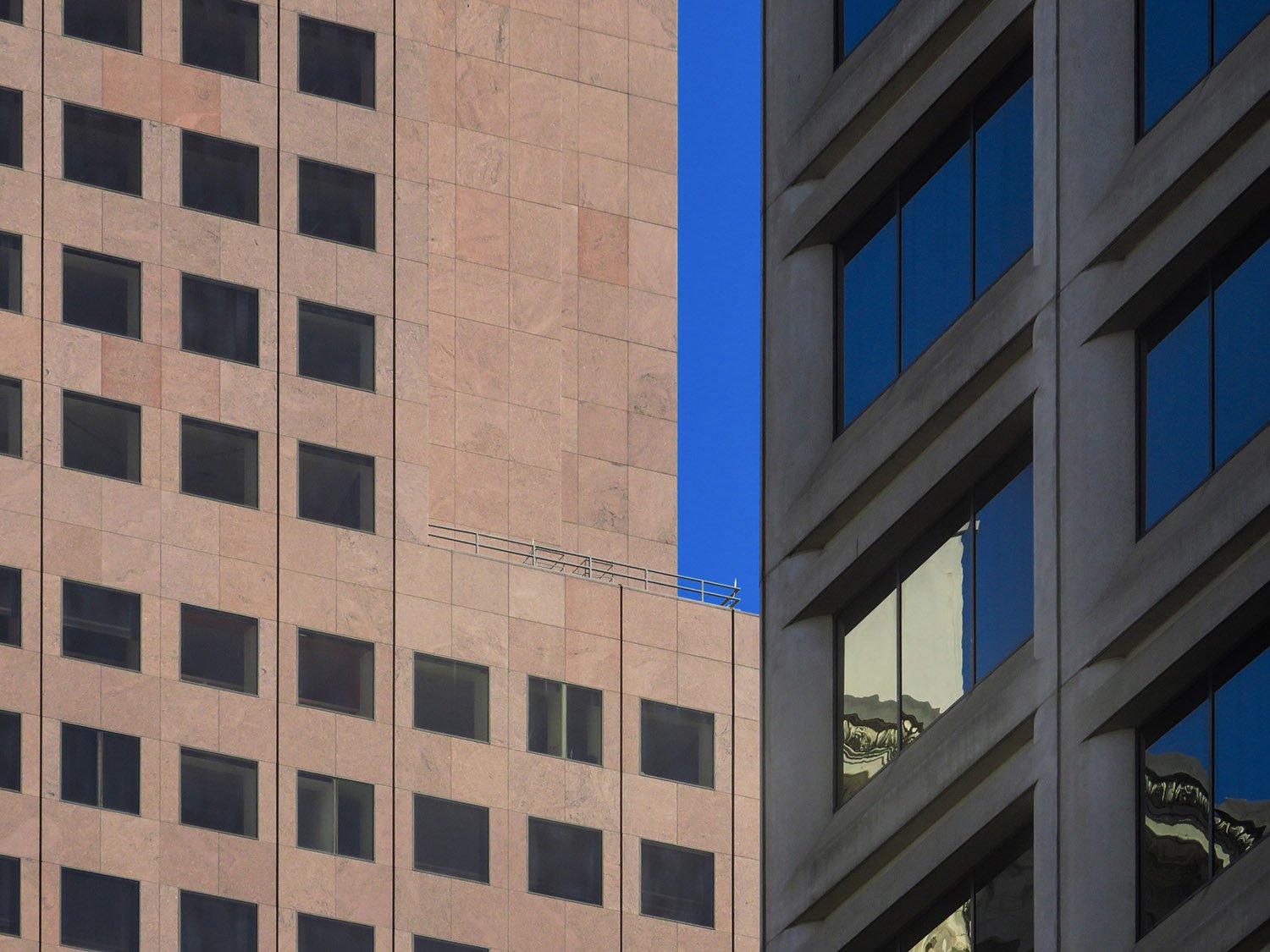 Looking at Georgia-Pacific Center from 55 Park Place