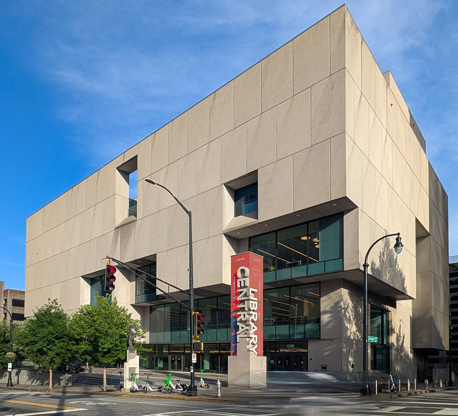 Atlanta Central Library, after renovation and addition of new windows by Cooper Carry
