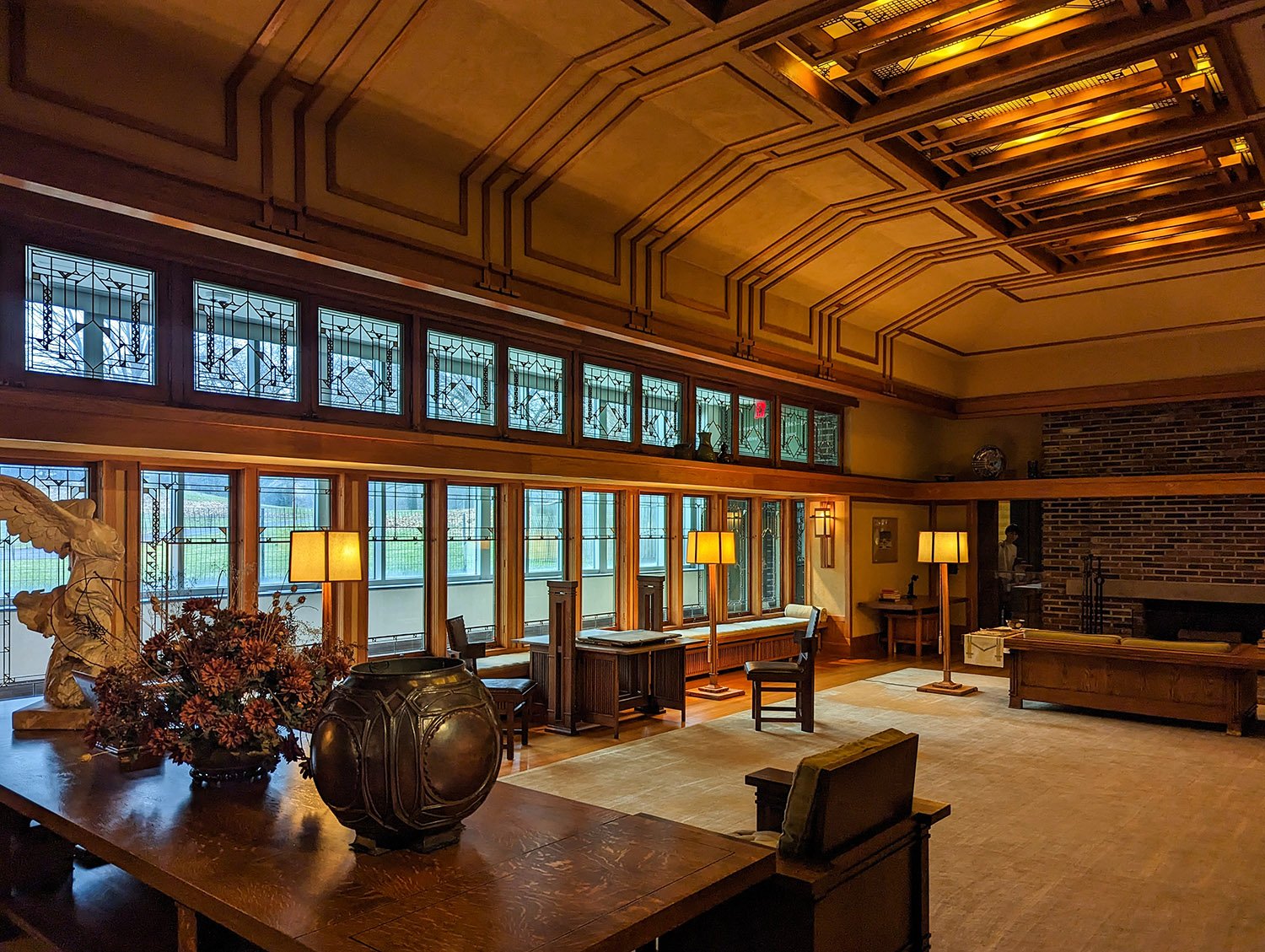 Frank Lloyd Wright. Living Room from Francis W. Little Residence (1914). On exhibit at the Metropolitan Museum of Art, New York.