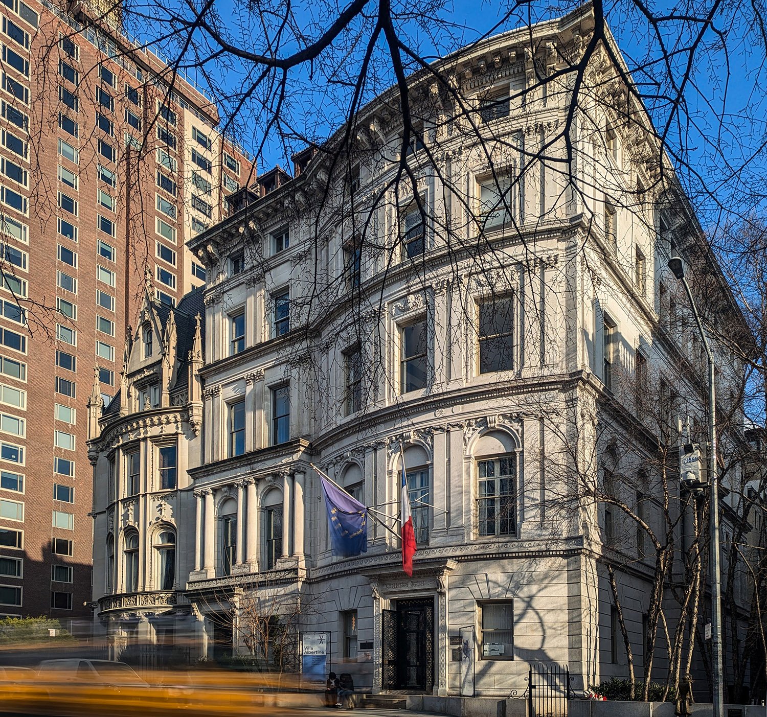 Stanford White of McKim, Mead & White. Henry Cook Residence (1907, left) and Payne Whitney Residence (1907, right). New York. 