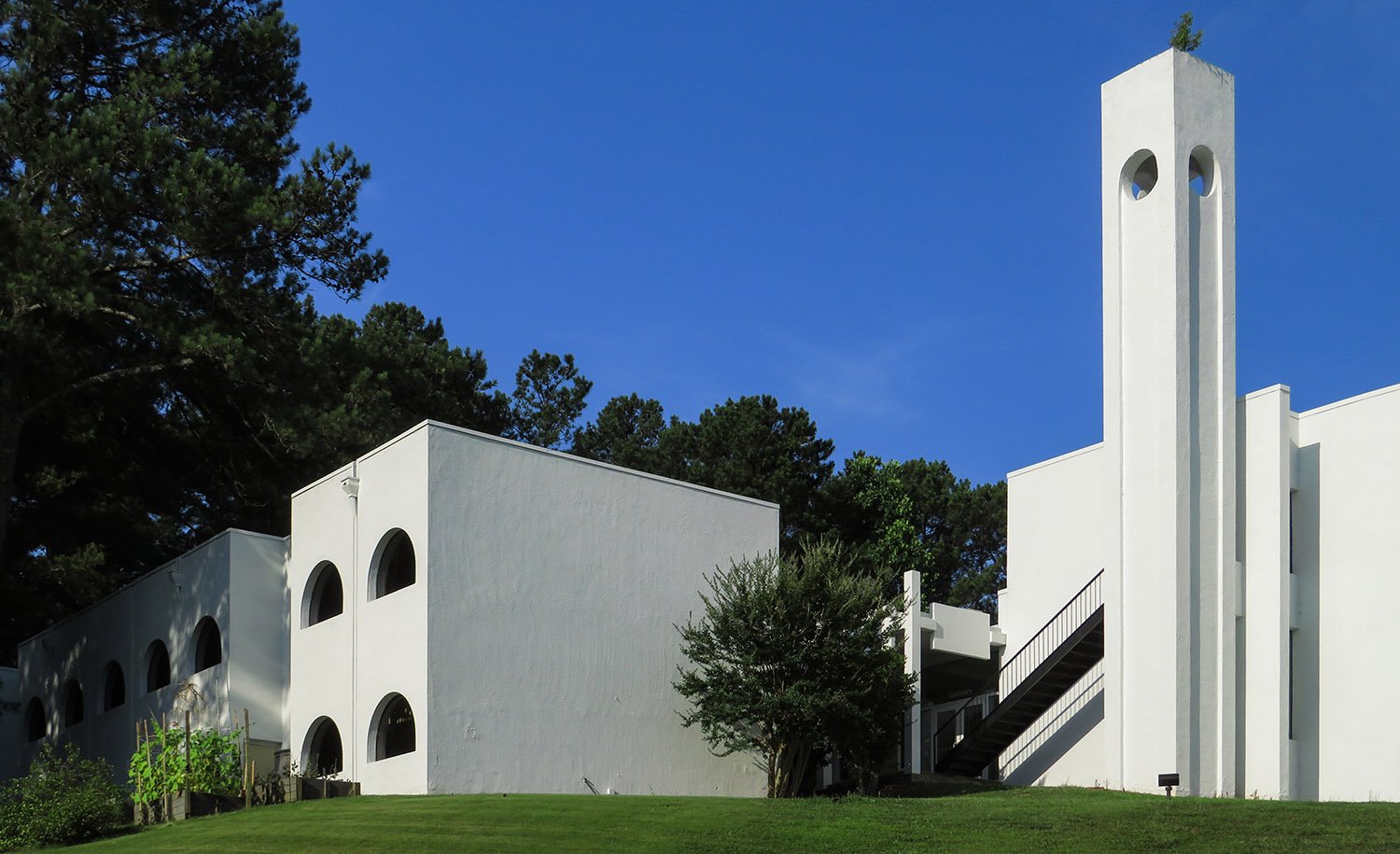 Looking at St. Michael's Lutheran Church from the northeast