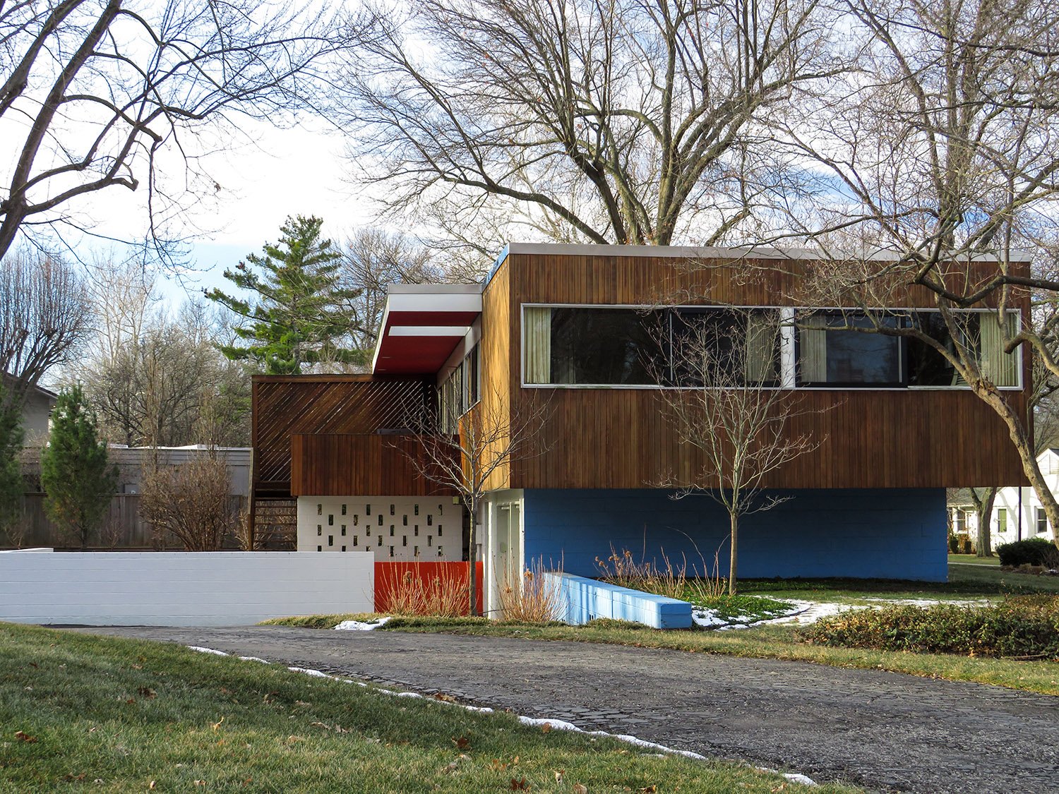 North elevation of Snower House, Mission Hills, Kansas
