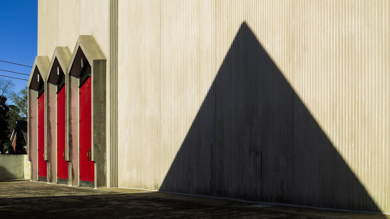 Louis H. Swayze. Holy Trinity Parish Episcopal Church (1971). Decatur, Georgia.