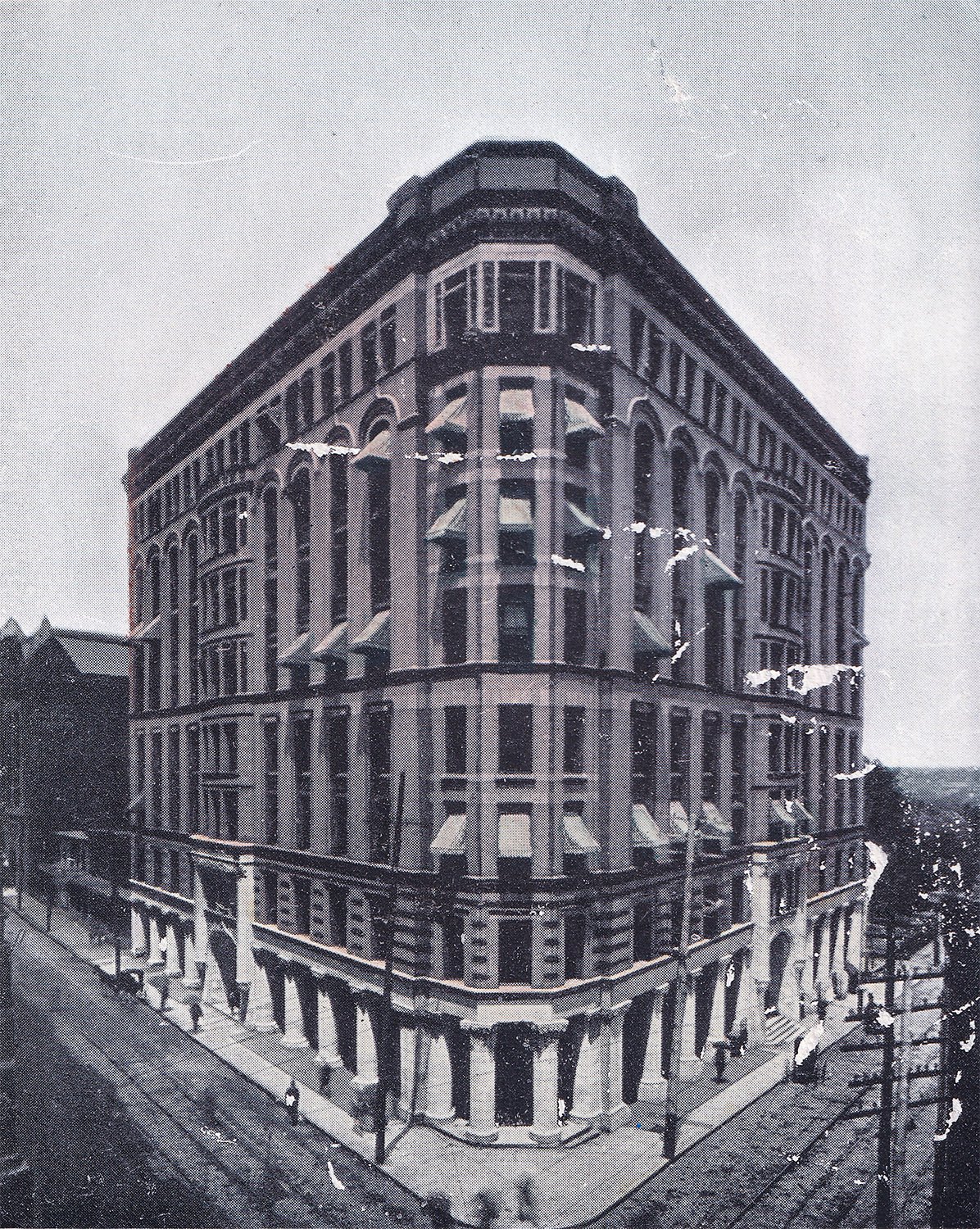 Burnham & Root. Equitable Building (1892, demolished 1971). Atlanta. Photograph from an undated postcard published by E.C. Kropp of Milwaukee.
