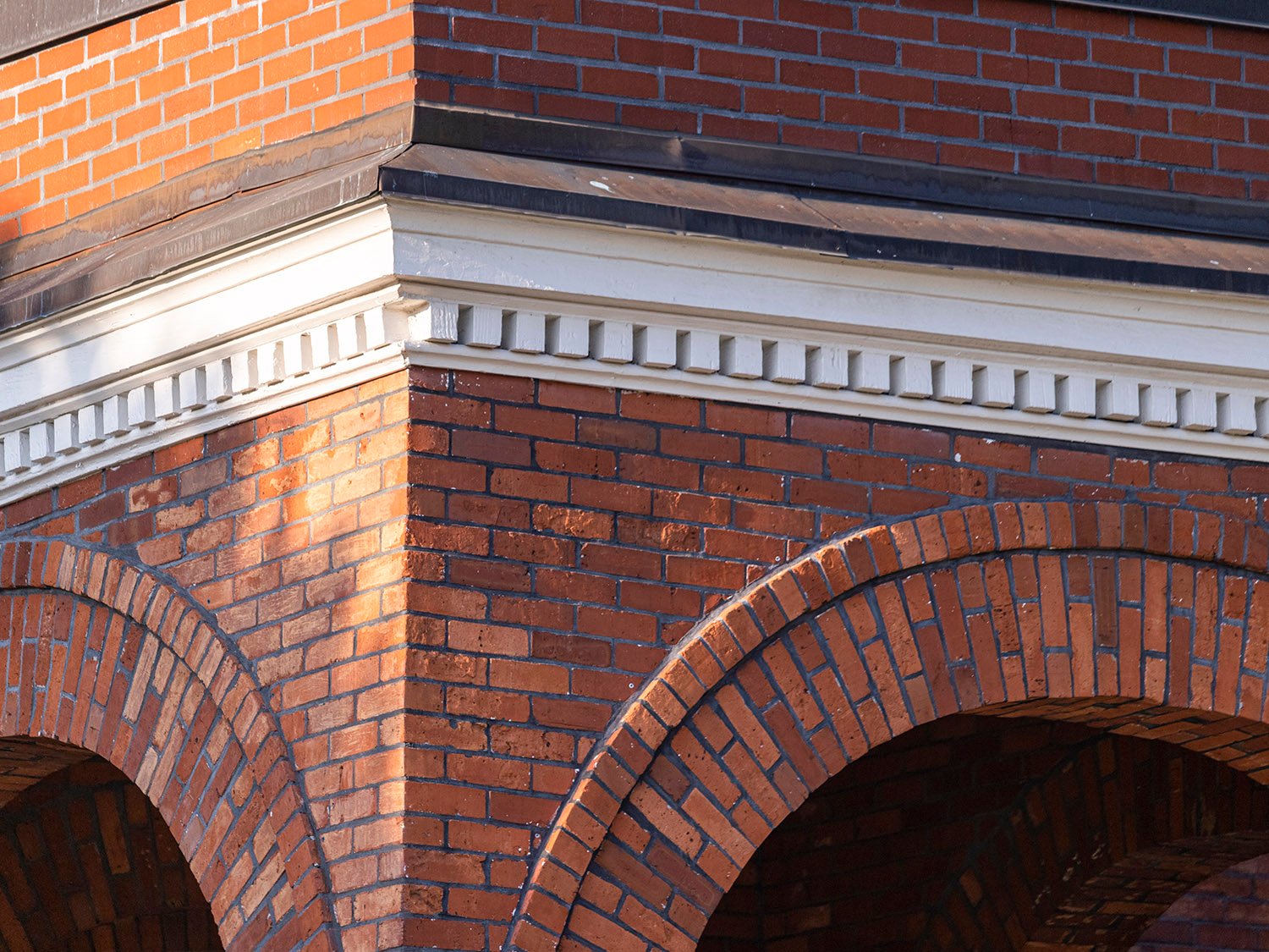 Cornice and arches on the front porch of the Gwinnett County Courthouse, Lawrenceville, Georgia