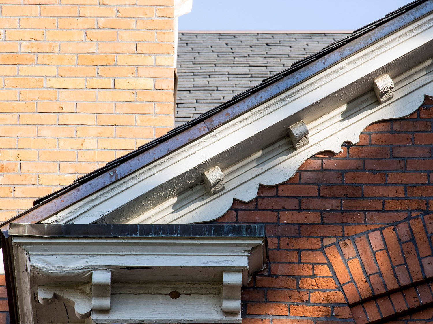Bargeboard, eaves, and brackets on the front gable of the Gwinnett County Courthouse, Lawrenceville, Georgia