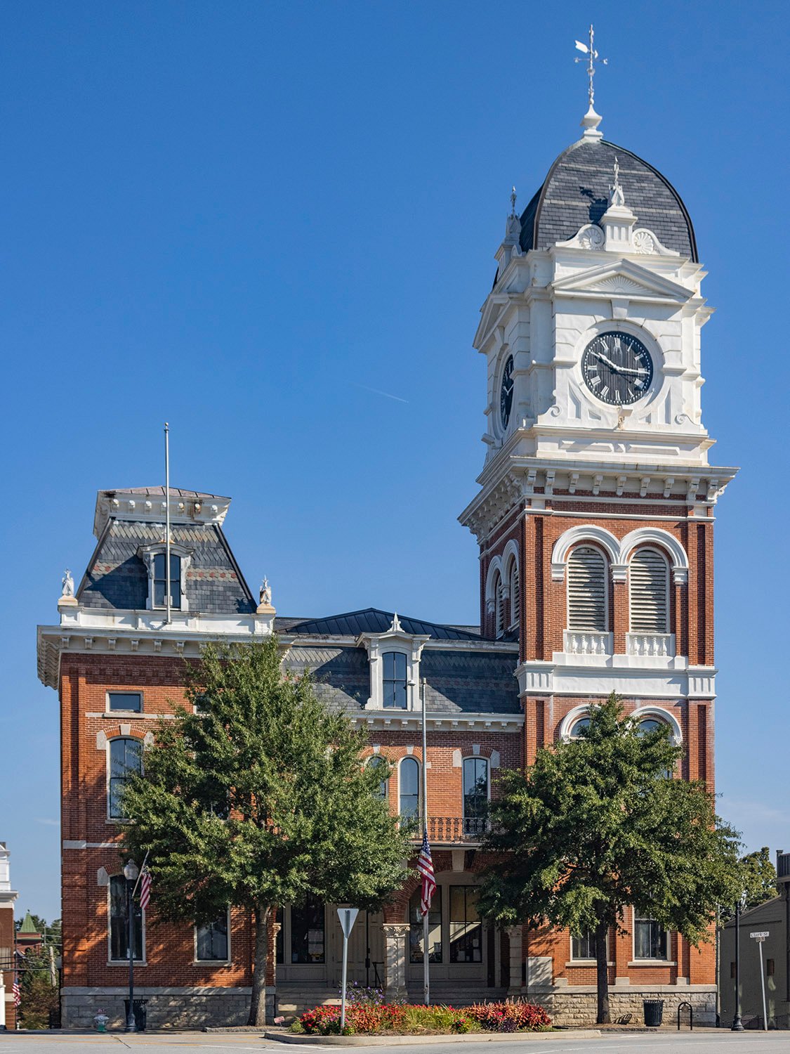 Bruce & Morgan. Newton County Courthouse (1884). Covington, Georgia.