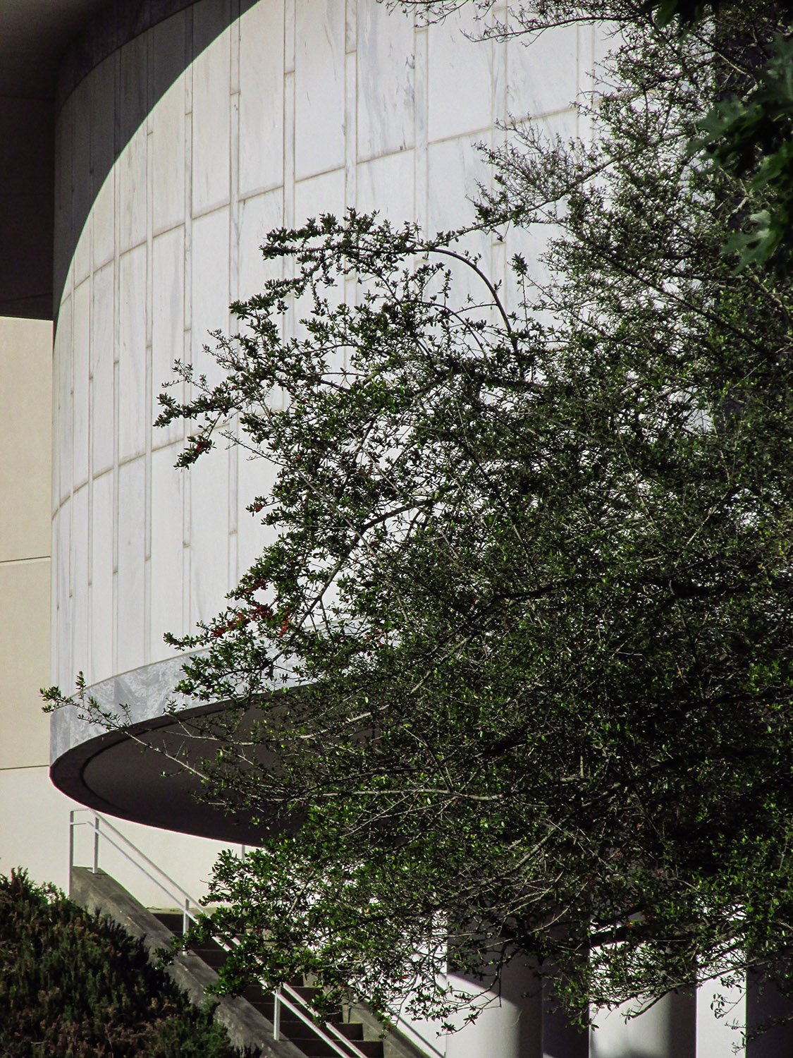 Stairs and cantilevered floor on the south elevation of Dobbs University Center, Atlanta