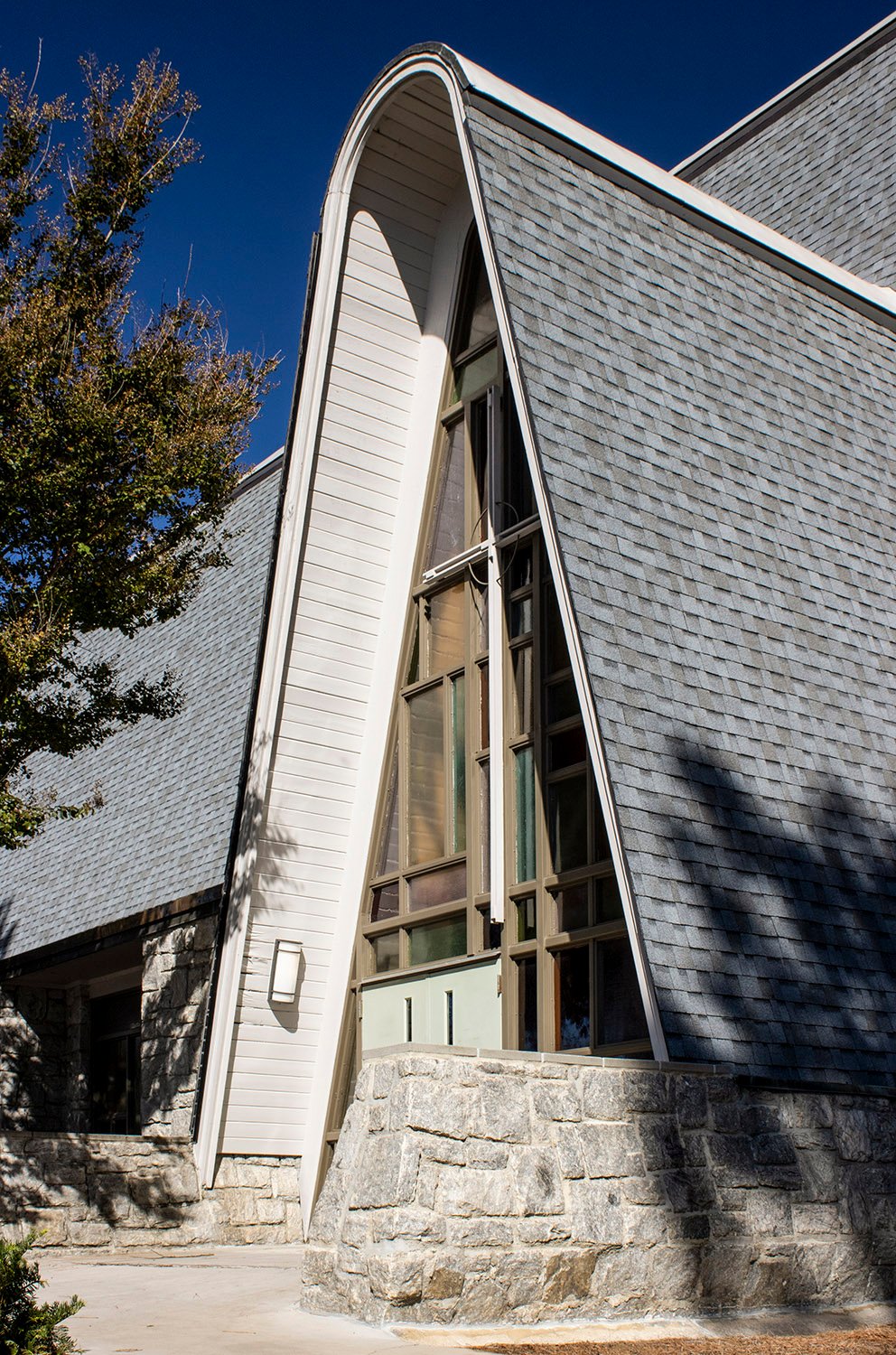 Entrance on the west facade of the North Decatur Presbyterian Church sanctuary