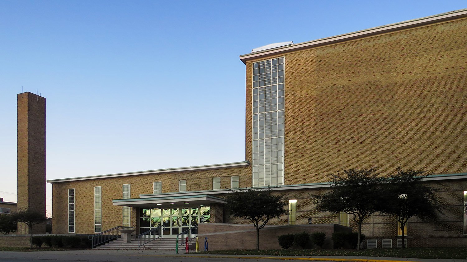 East elevation of First Christian Church, Columbus, Indiana