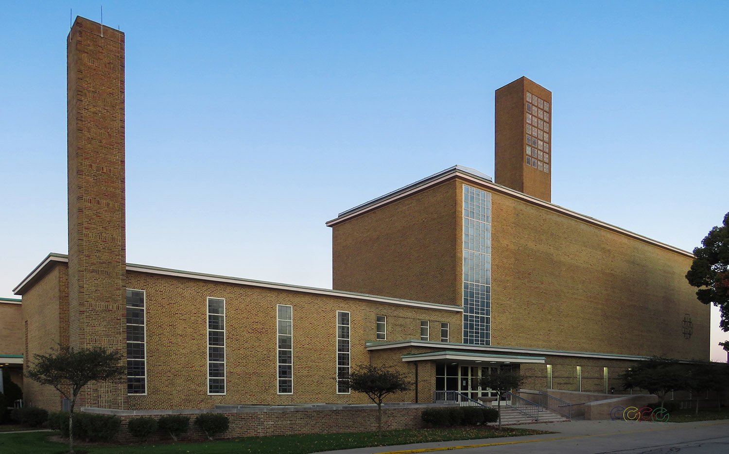 East elevation of First Christian Church, Columbus, Indiana