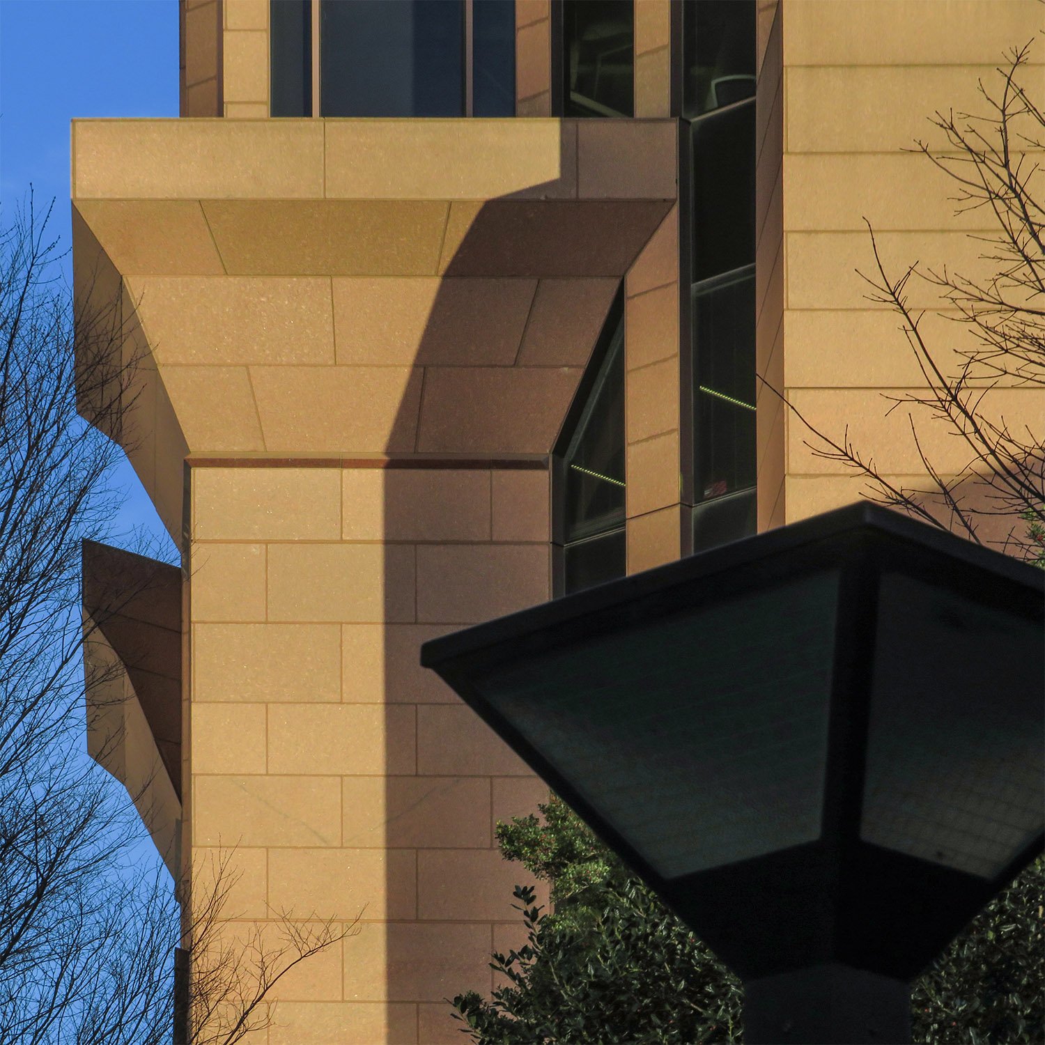 Pillars on the Bank of America Plaza