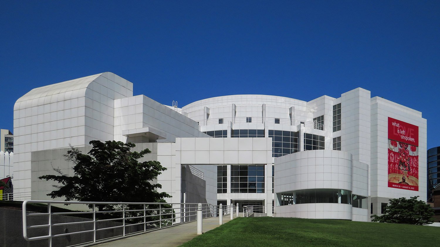 Looking at the High Museum of Art from the east