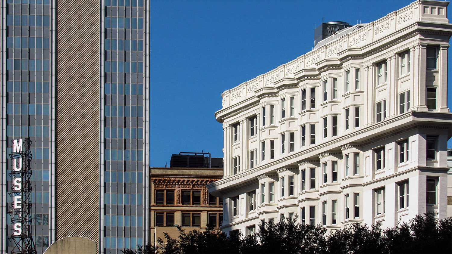 Muse's Department Store sign, The Bank of Georgia/34 Peachtree (1961), Citizens & Southern National Bank (1901), English-American Building (1898). Fairlie-Poplar, Atlanta.