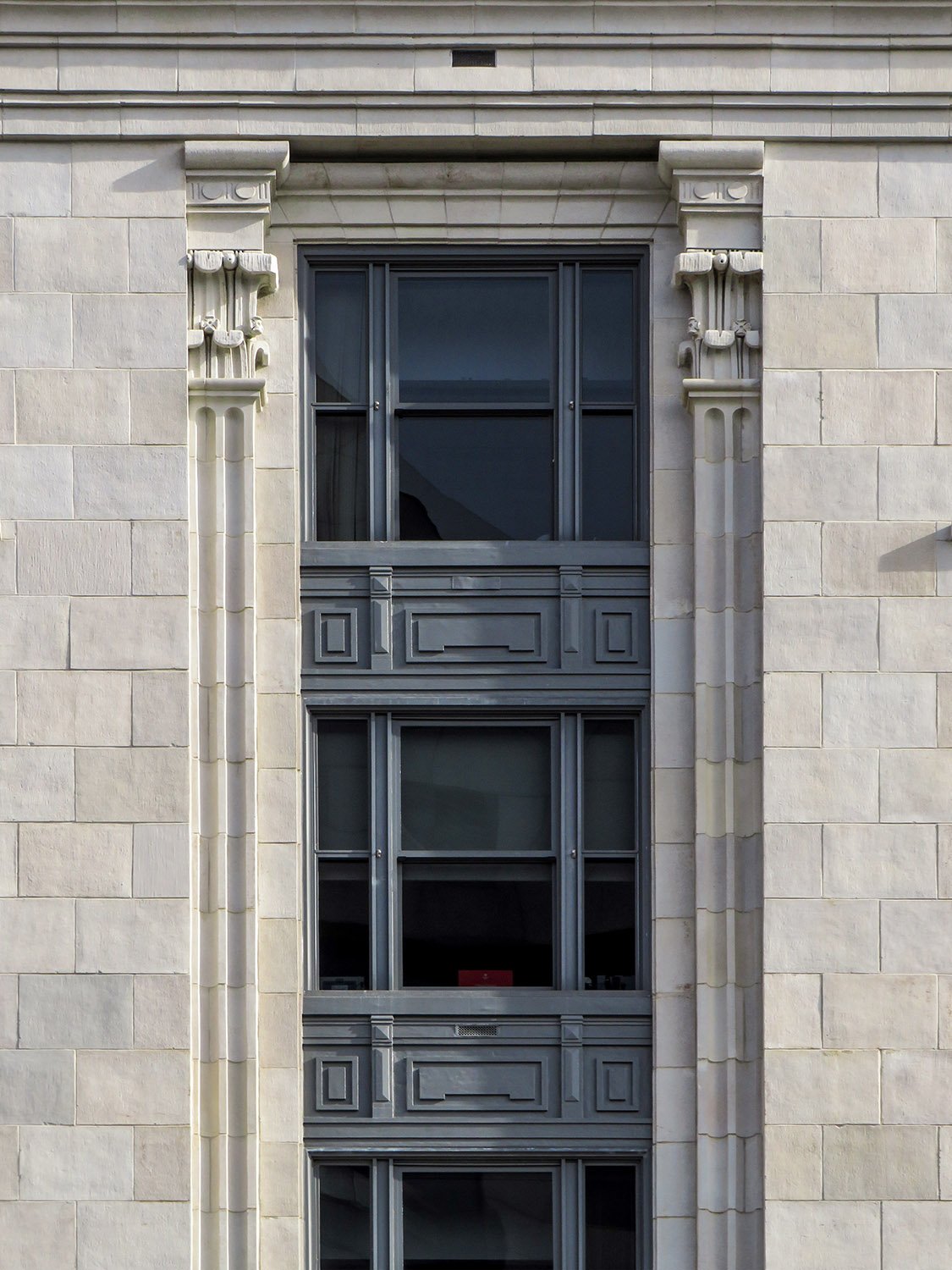 A bay of windows on the facade of the Fulton County Courthouse, Atlanta