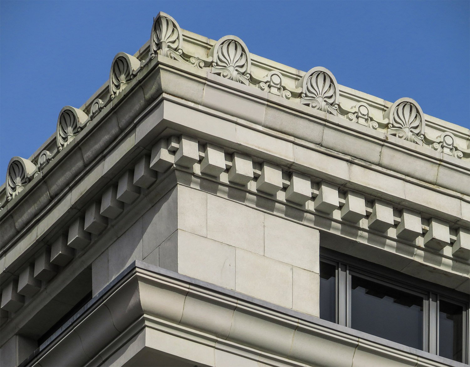 Crest, dentilled cornice, and ninth-floor windows on the Fulton County Courthouse, Atlanta