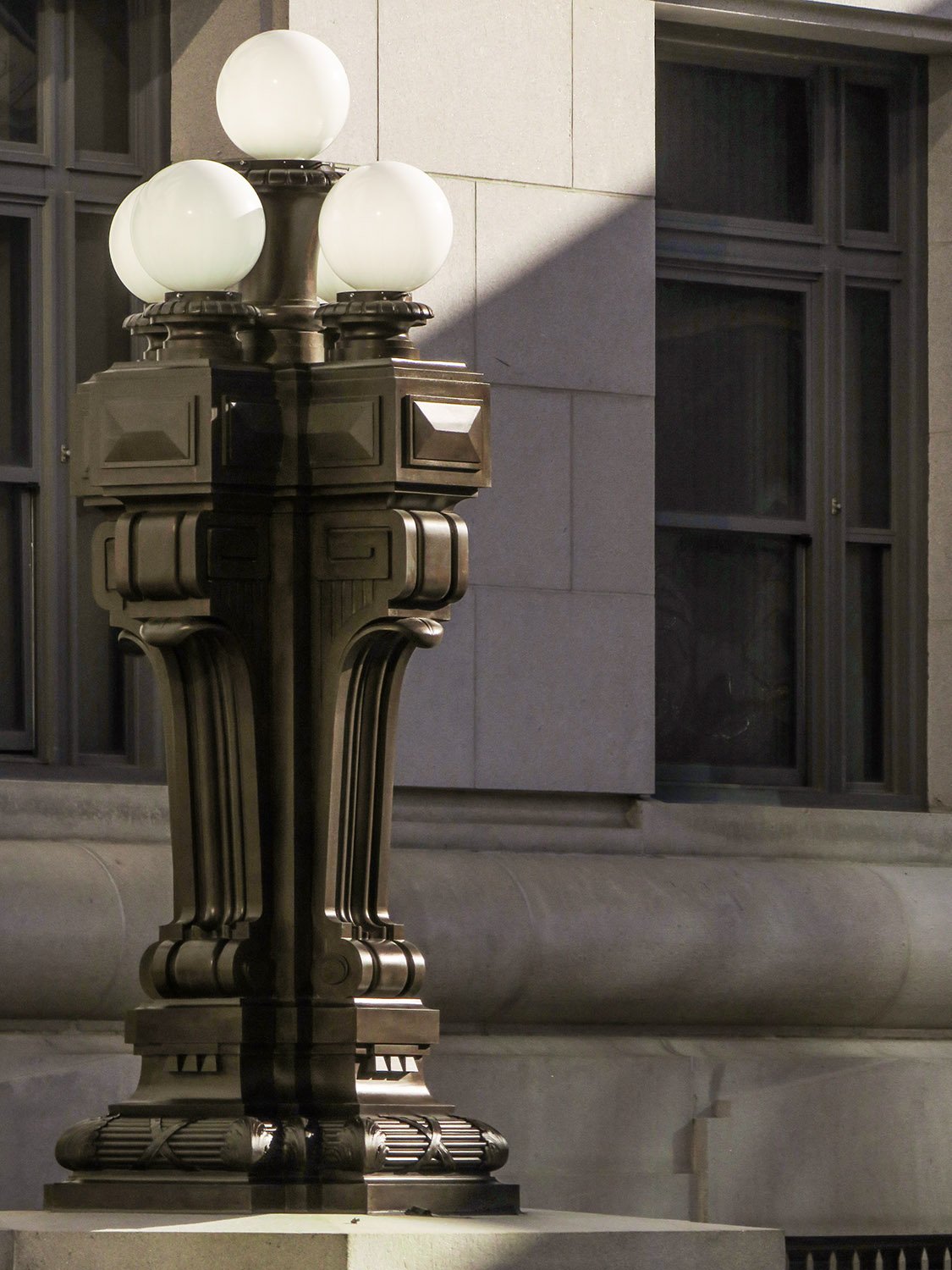 Light and pedestal at the entrance of the Fulton County Courthouse, Atlanta