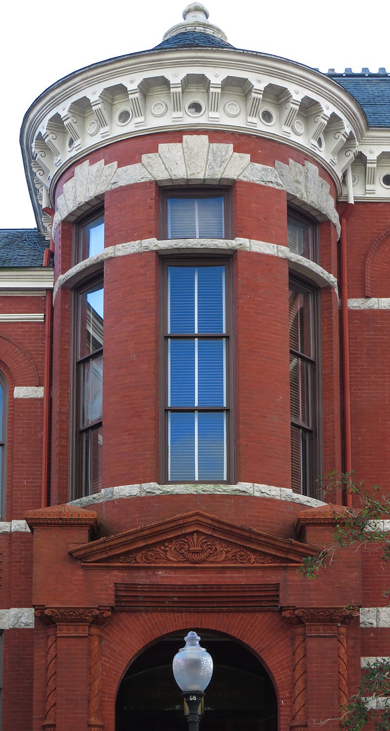 Rounded bay on the north elevation of the New Hanover County Courthouse, Wilmington, North Carolina