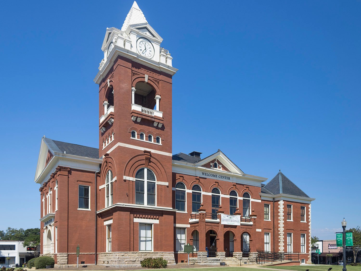 East elevation of Butts County Courthouse