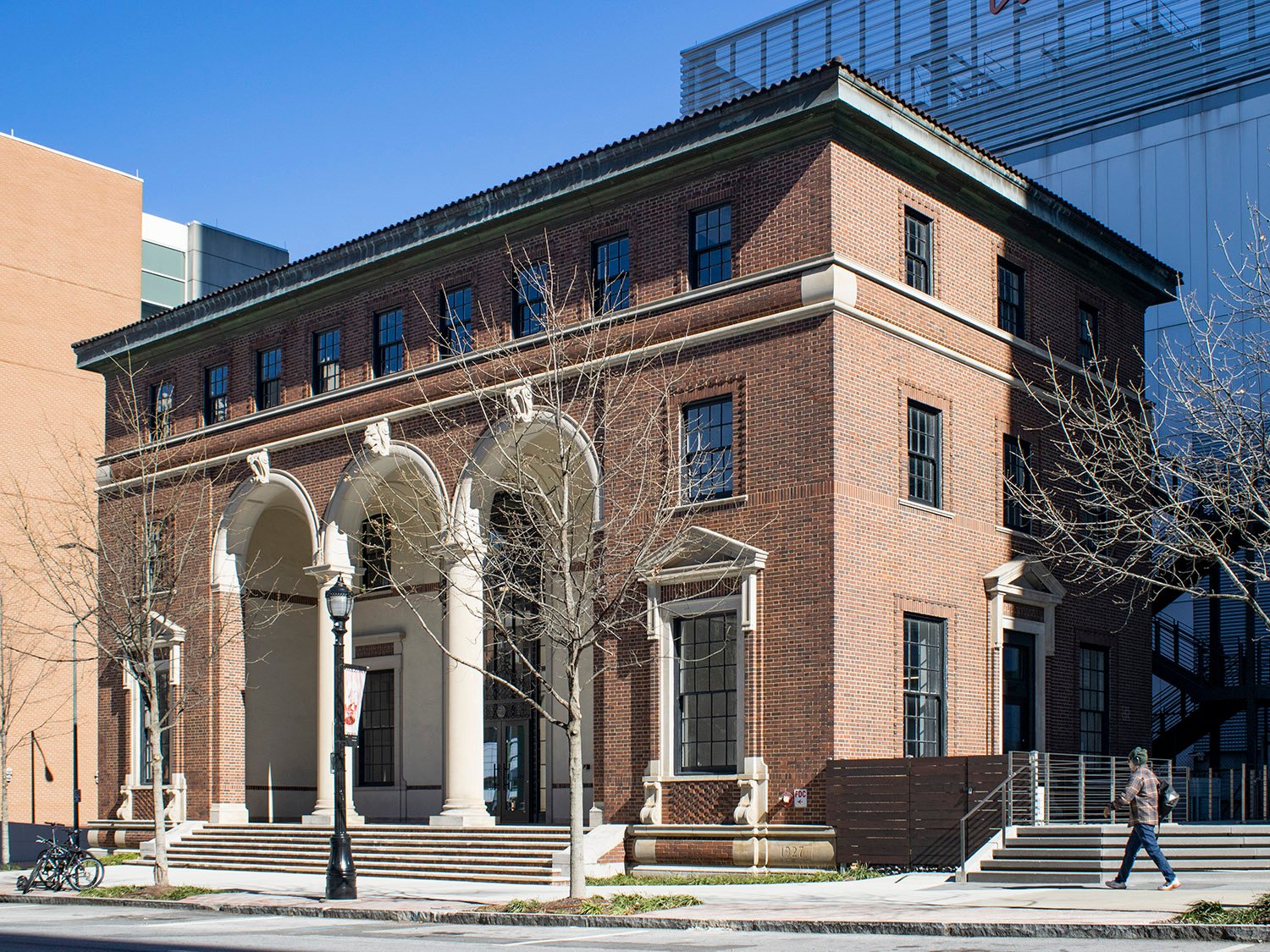Helmle, Corbett & Harrison, with Ivey & Crook, associate architects. Crum & Forster Building (1928). Atlanta.