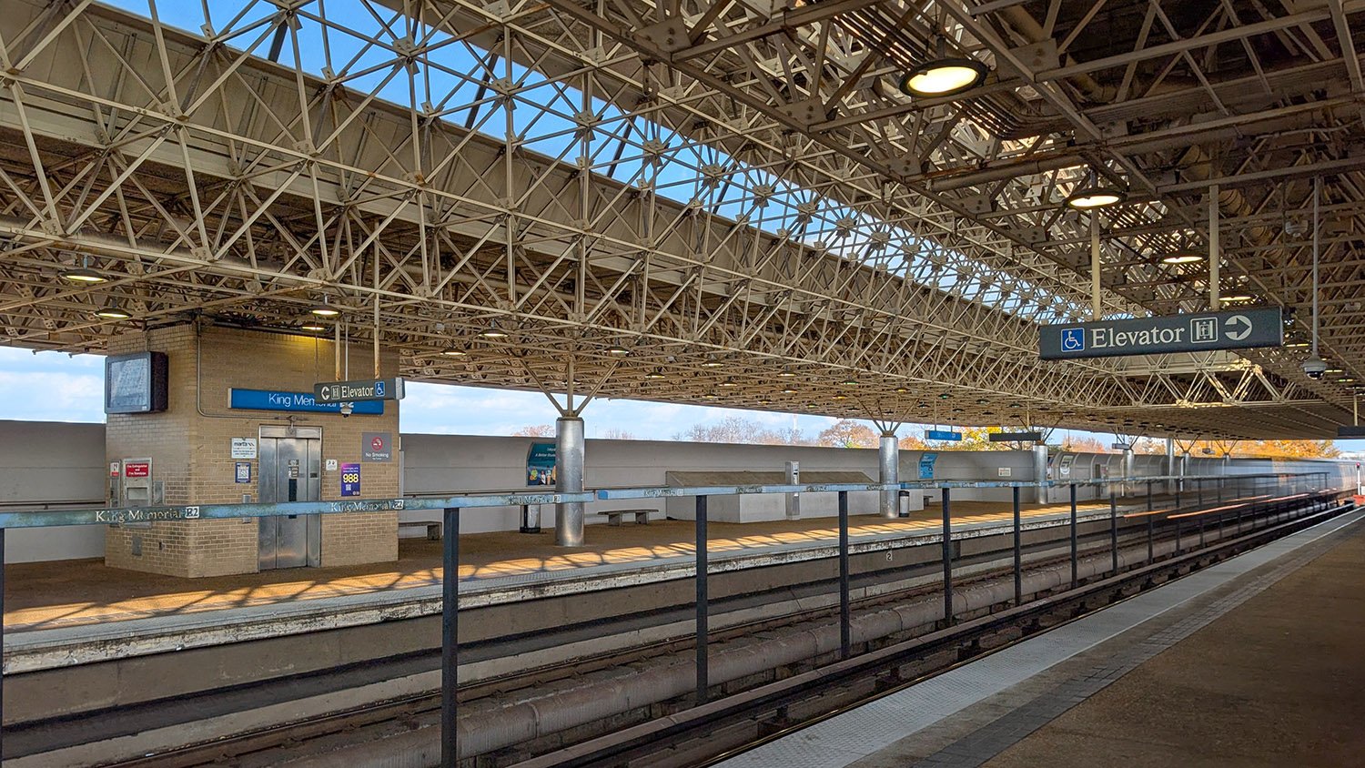 Platform of King Memorial Station