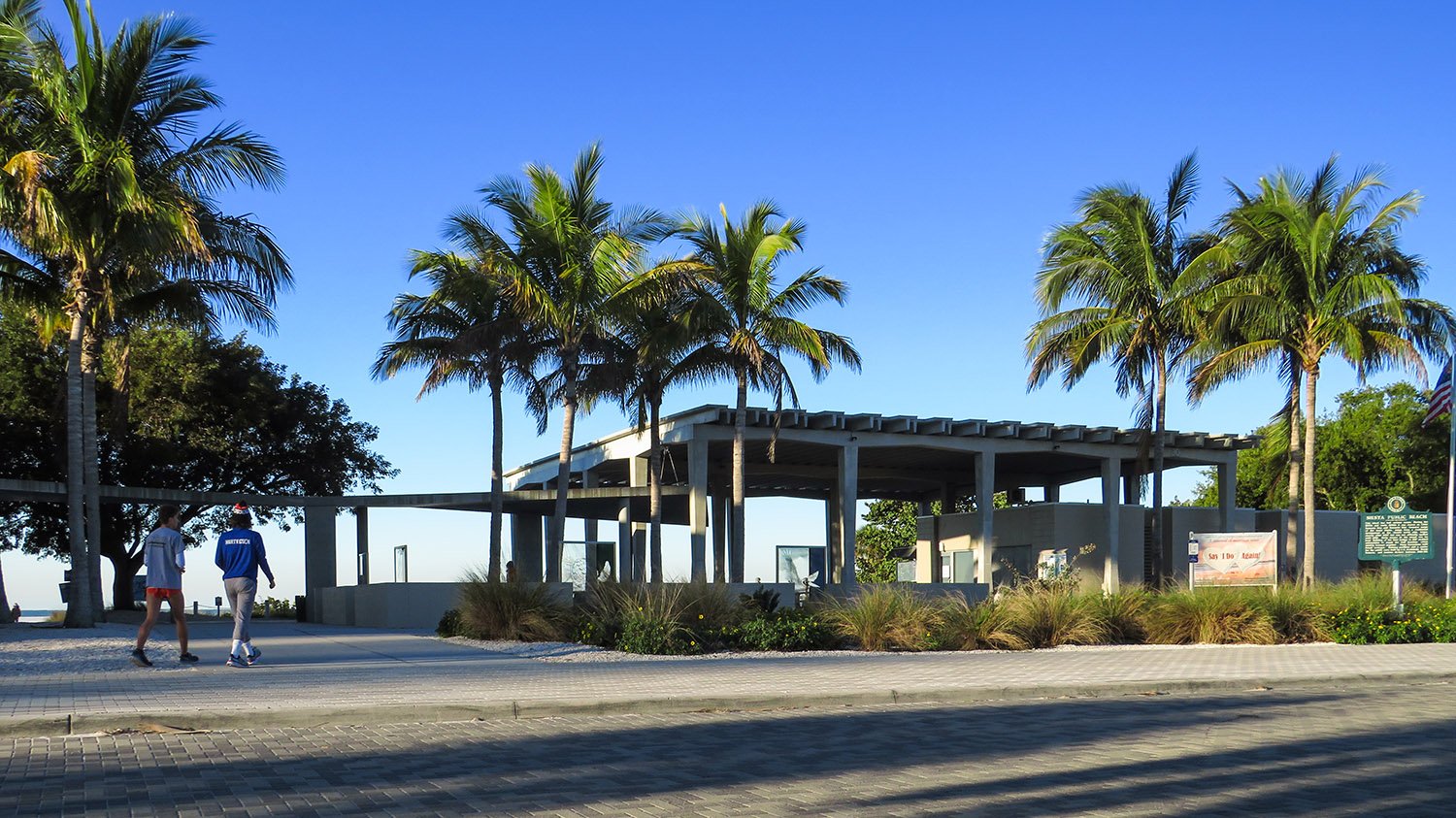 Tim Siebert. Siesta Key Beach Pavilion (1959). Sarasota, Florida.