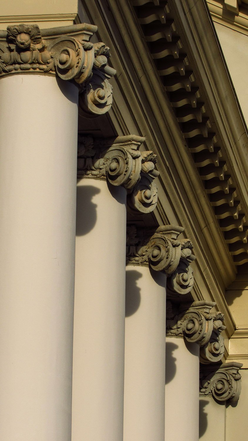 Looking at the columns of Glenn Memorial Church, Atlanta