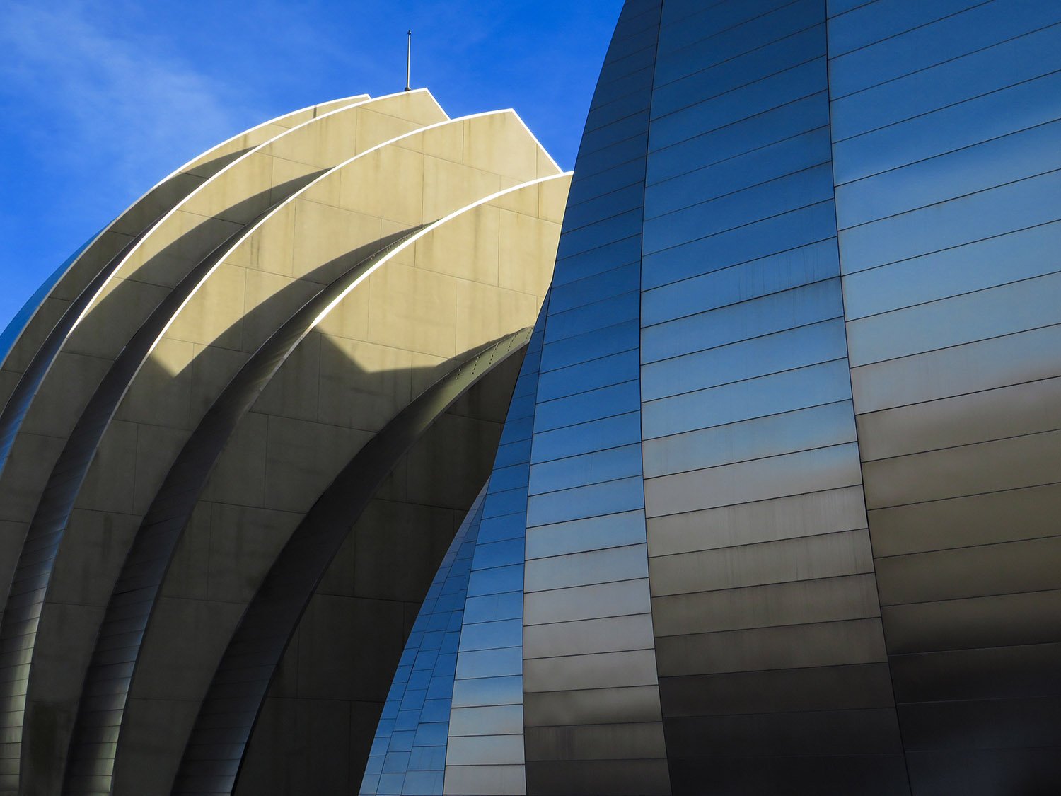 North elevation of the Kauffman Center for the Performing Arts