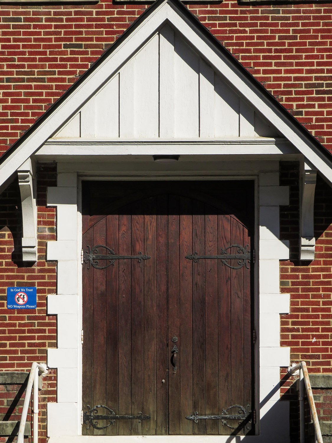 Front porch and entrance of Oakhurst Presbyterian Church, Decatur, Georgia