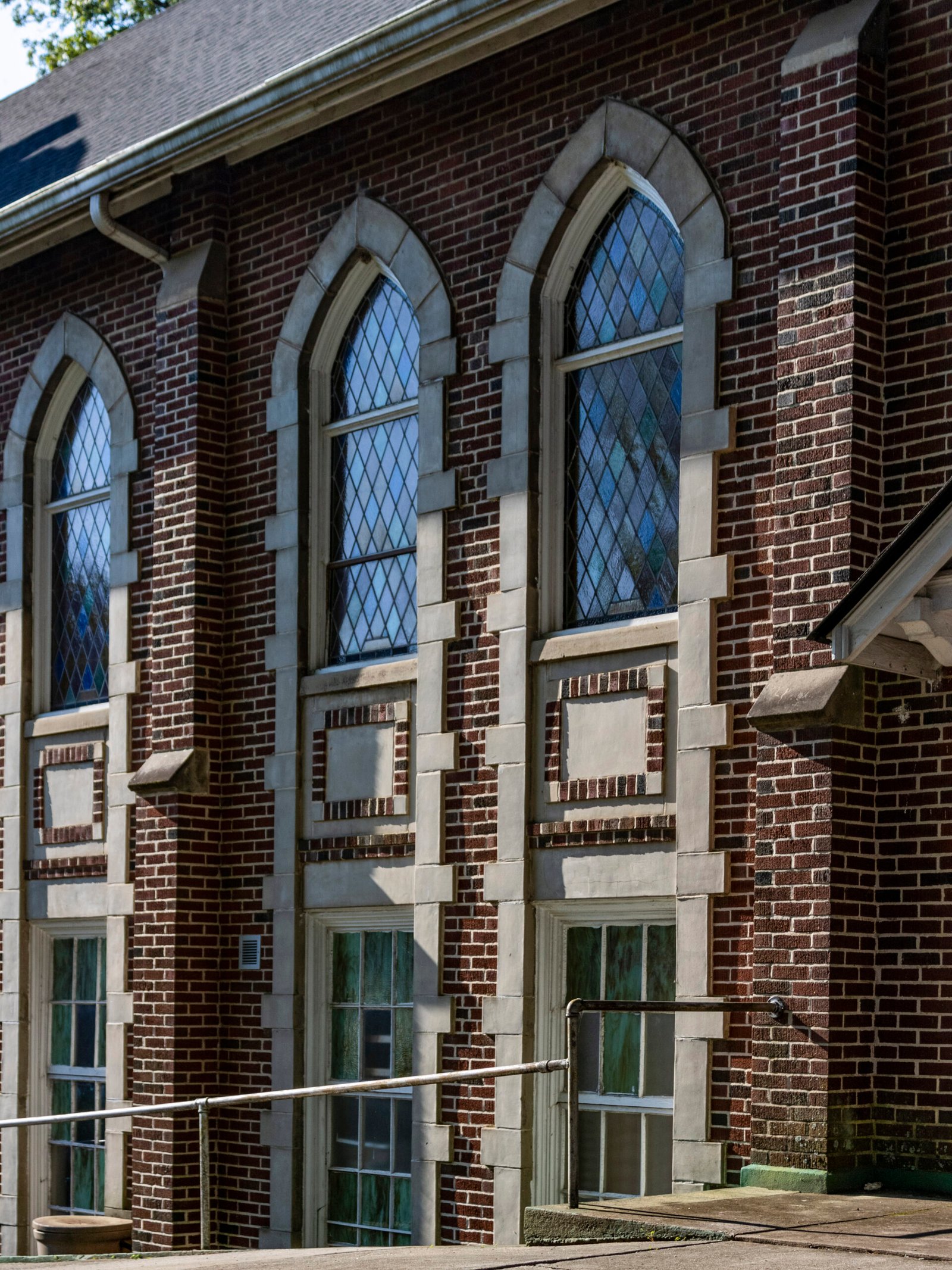 Sanctuary and basement windows on the north elevation of Oakhurst Presbyterian Church, Decatur, Georgia