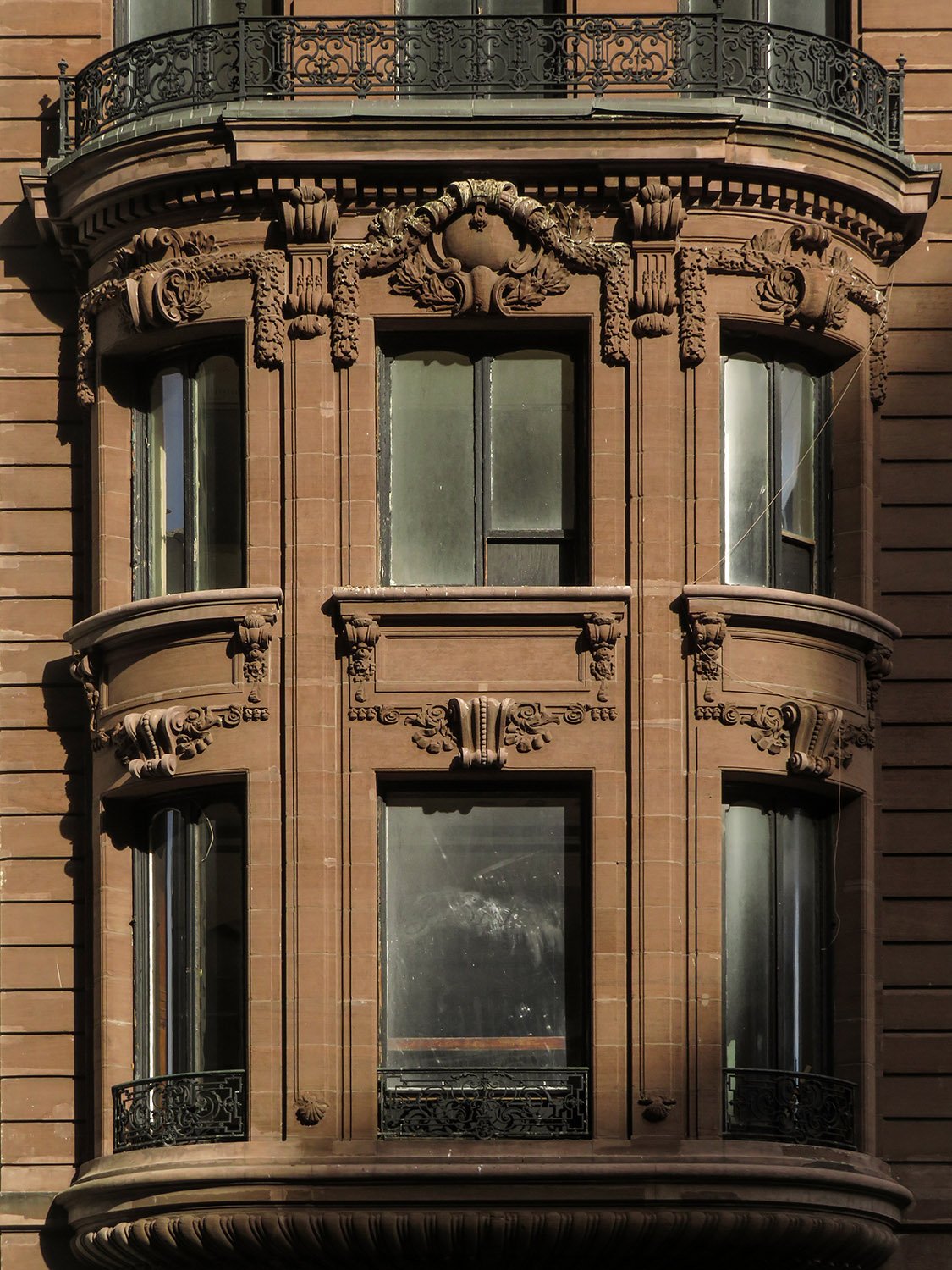 Bow windows on the Samuel W. Bowne Residence, New York