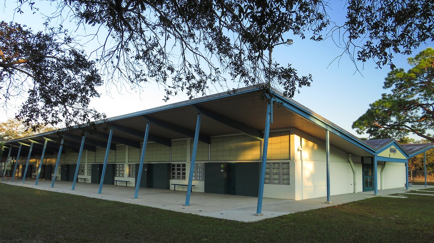 South elevation of Alta Vista Elementary School Addition, Sarasota, Florida