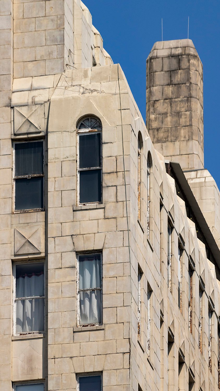 Looking at the southwest corner of the Watts Building, Birmingham, Alabama