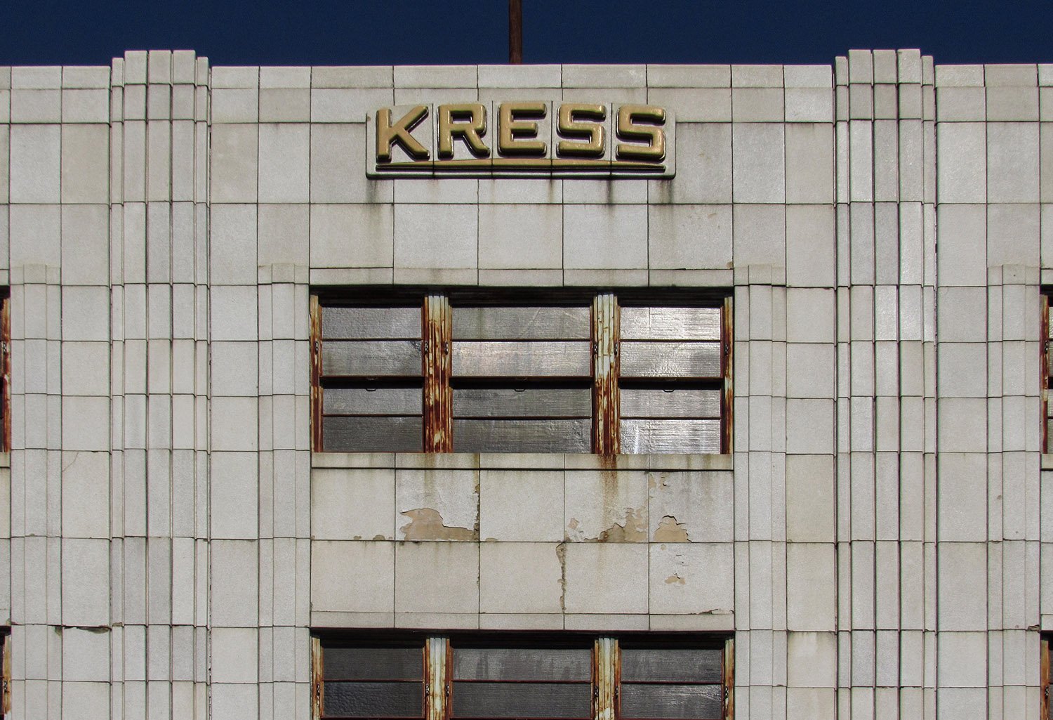 Fourth and fifth-floor windows on the facade of S.H. Kress & Co., Atlanta