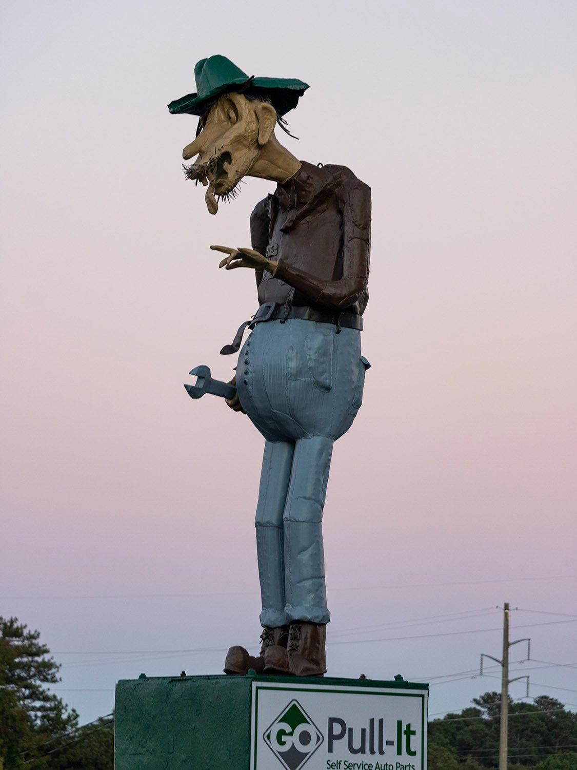 Dan Jackson. Chas (1972). 4600 Buford Highway, Norcross, Georgia.