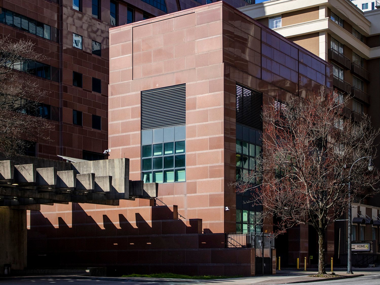 Street-level entrance on the north elevation of Ten Peachtree Place, Atlanta