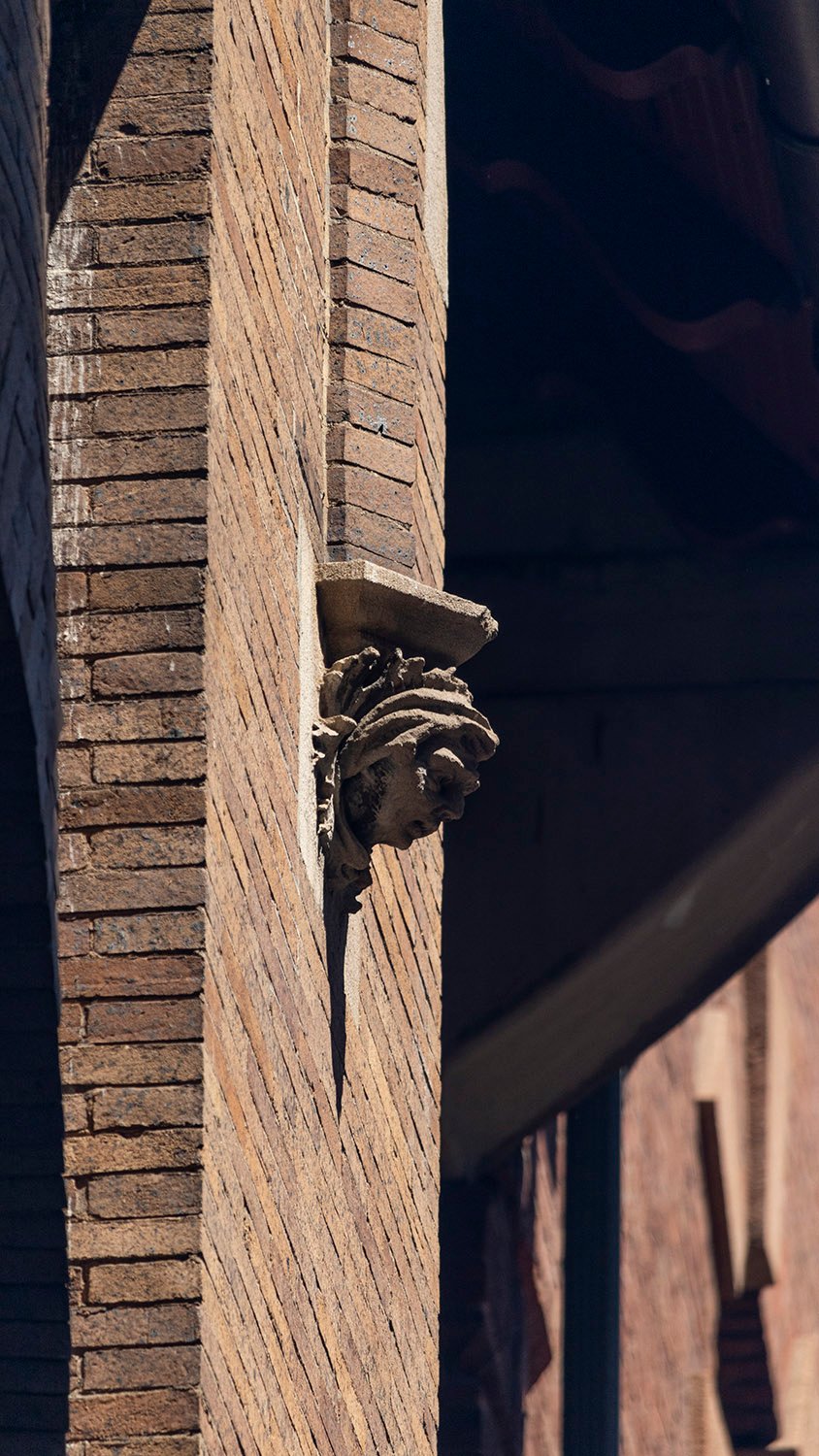 Terracotta corbel on the west elevation of the Clarence B. Moore Residence, Philadelphia
