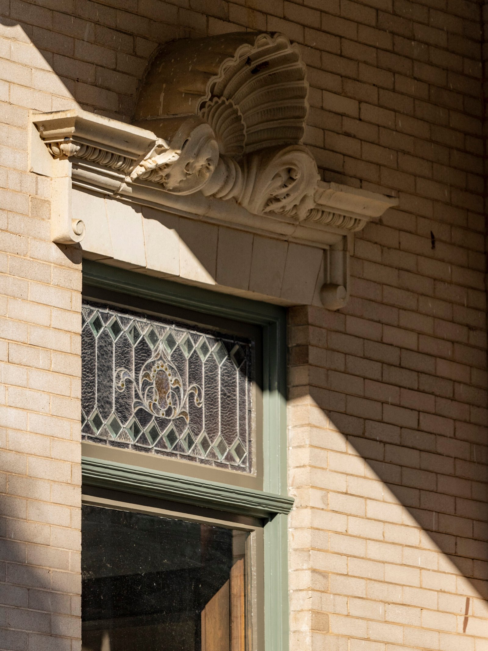 Window on the facade of the V.H. Kriegshaber Residence, Atlanta