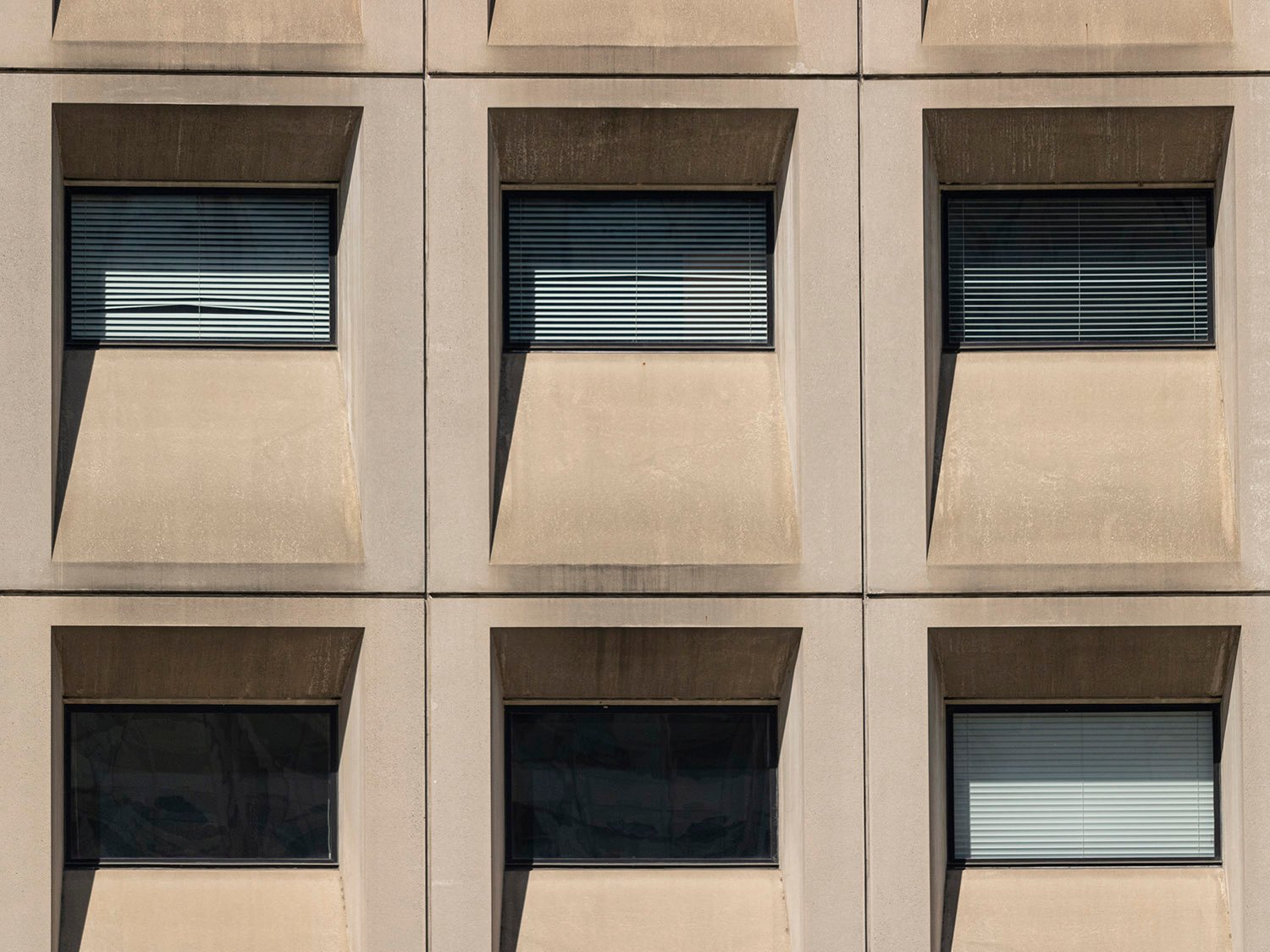 Windows on the Department of Housing and Urban Development