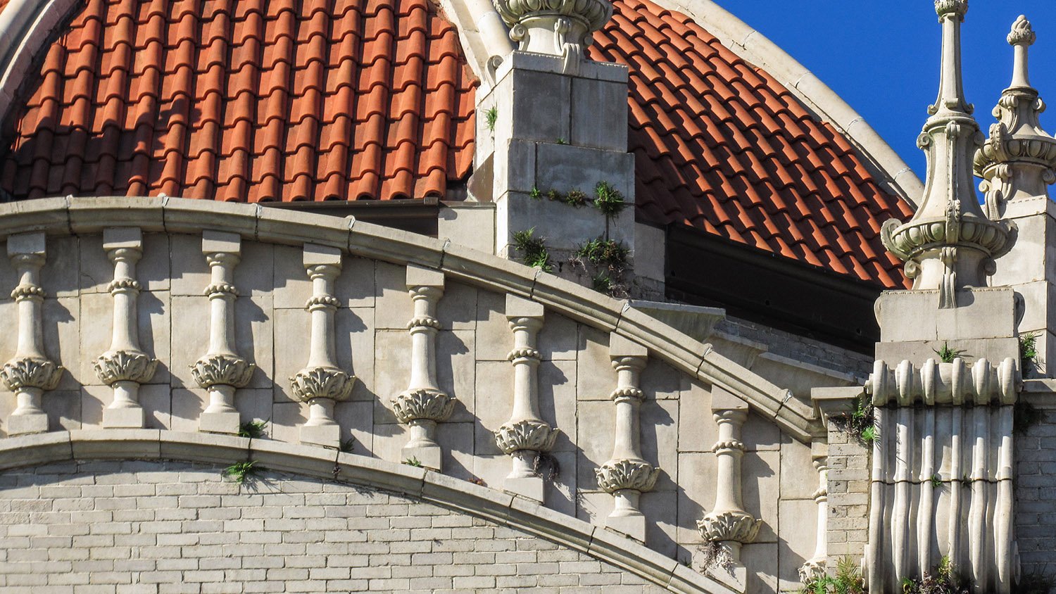 Parapet and finials on the facade of the Gulf, Mobile and Ohio Passenger Terminal, Mobile, Alabama