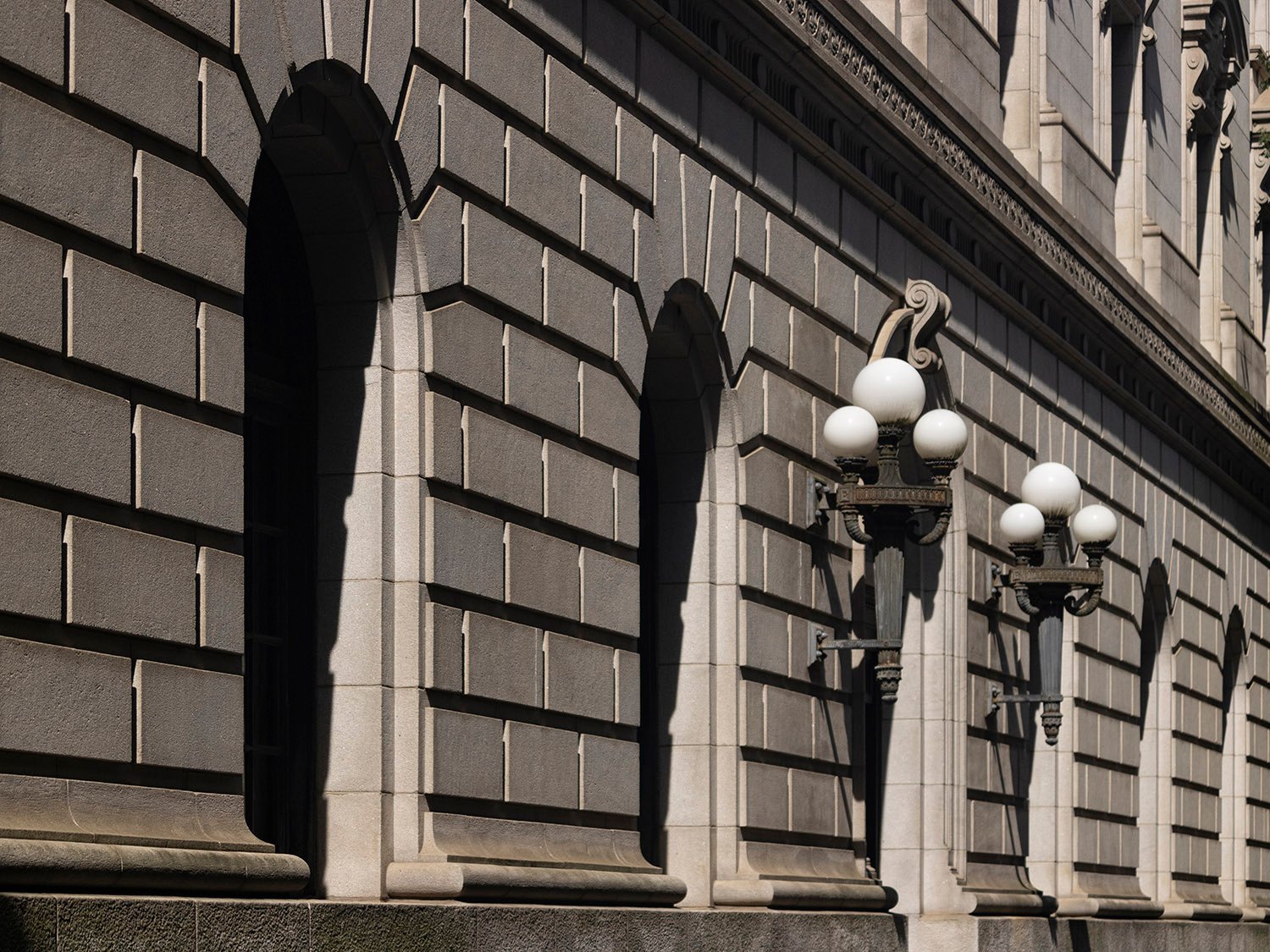 First-floor windows on the north elevation of the United States Post Office and Courthouse, Atlanta